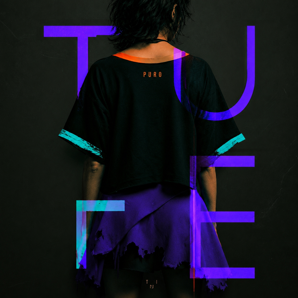 TU FE Oversized Cropped T-Shirt – Black / Cyan
