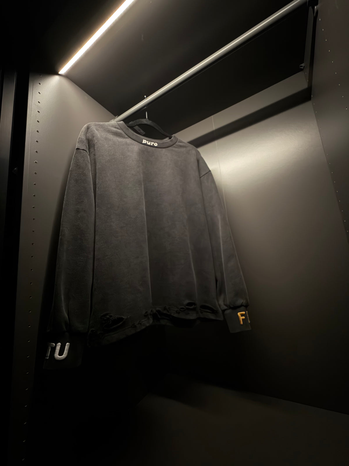TU FE | PURO — Washed Charcoal Heavyweight Distressed Sweatshirt